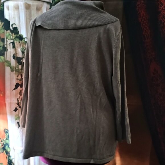 EUC: Investments Sze. 2X Tan Cowl Neck Sweater with Button Detail - Picture 2 of 3